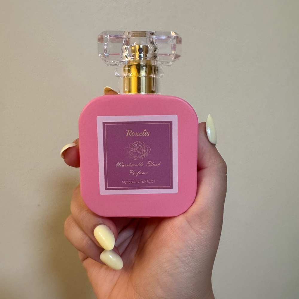 Perfume - Pink - Picture 2 of 6